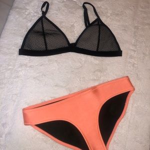 TRIANGL BATHING SUIT